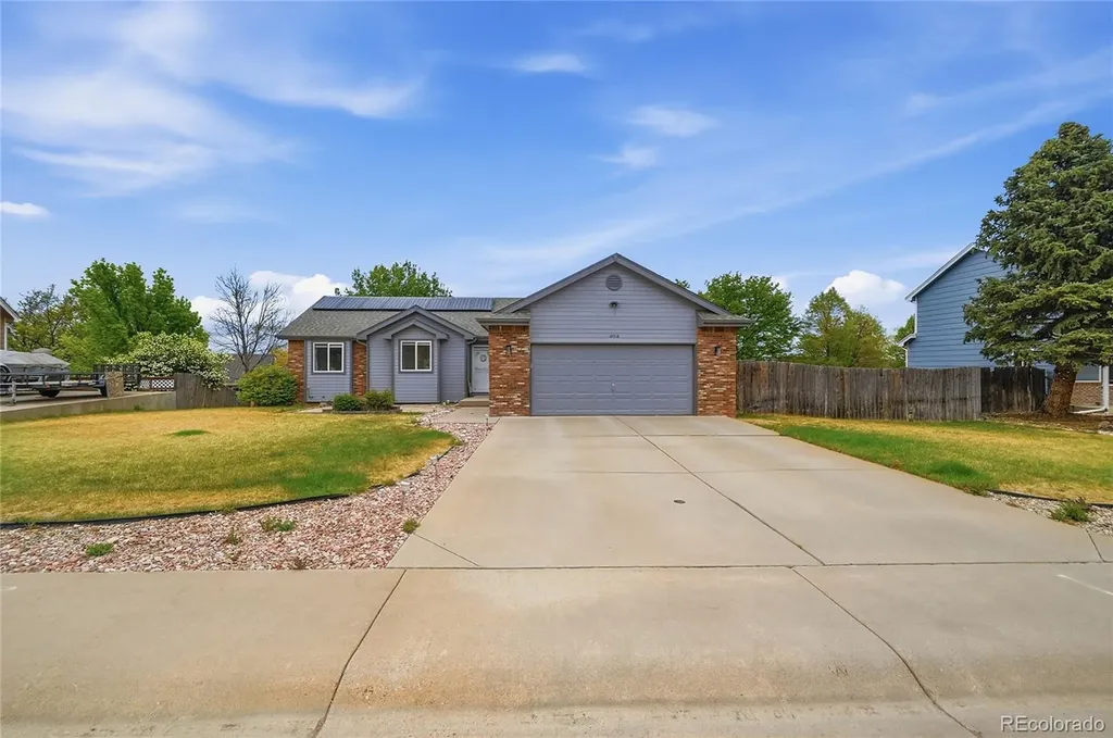 859 N 7th Street Johnstown CO 80534