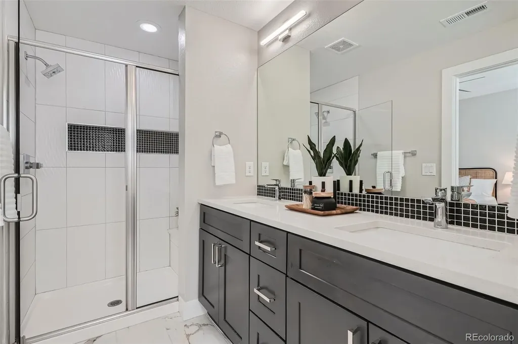 5258 Eliot Street Denver CO 80221