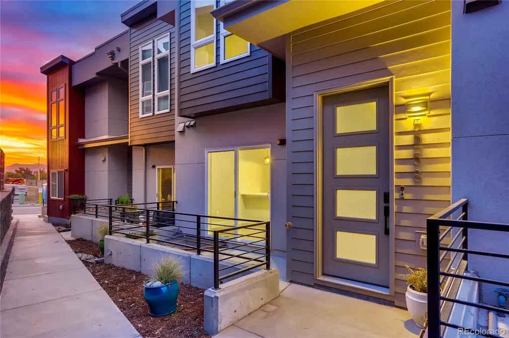 5258 Eliot Street Denver CO 80221