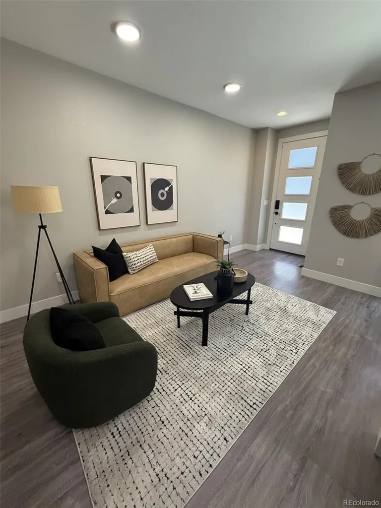 5258 Eliot Street Denver CO 80221