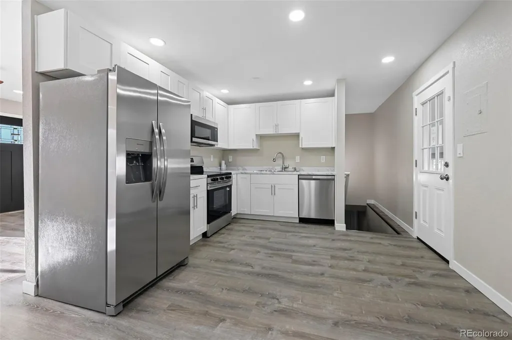838 Sequoia Drive Colorado Springs CO 80910