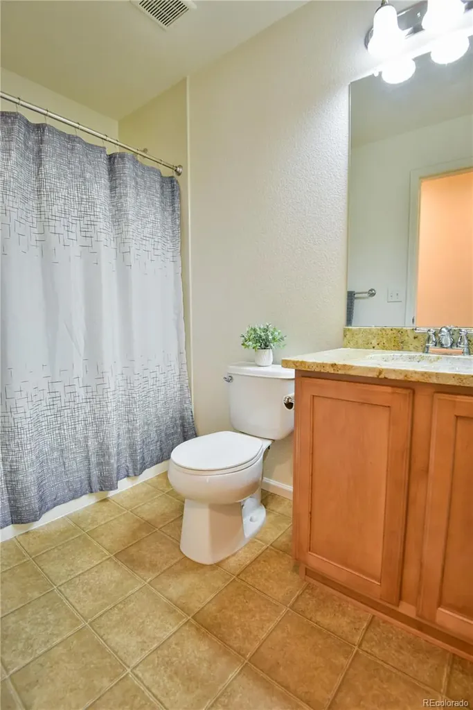 23627 E Bellewood Drive Aurora CO 80016