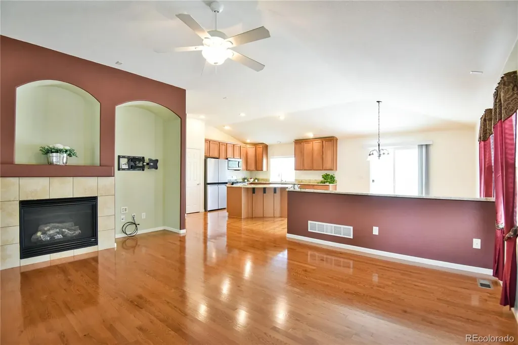 23627 E Bellewood Drive Aurora CO 80016
