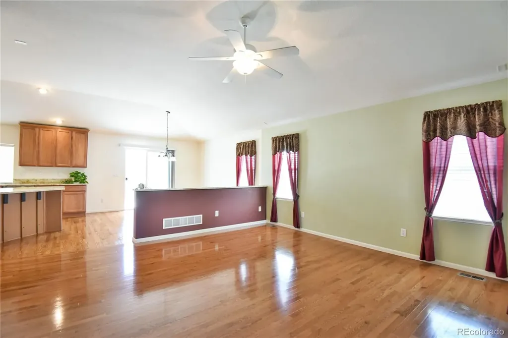 23627 E Bellewood Drive Aurora CO 80016