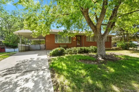 564 Moline Street Aurora CO 80010