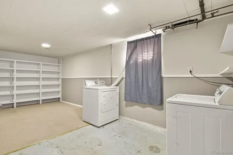 564 Moline Street Aurora CO 80010