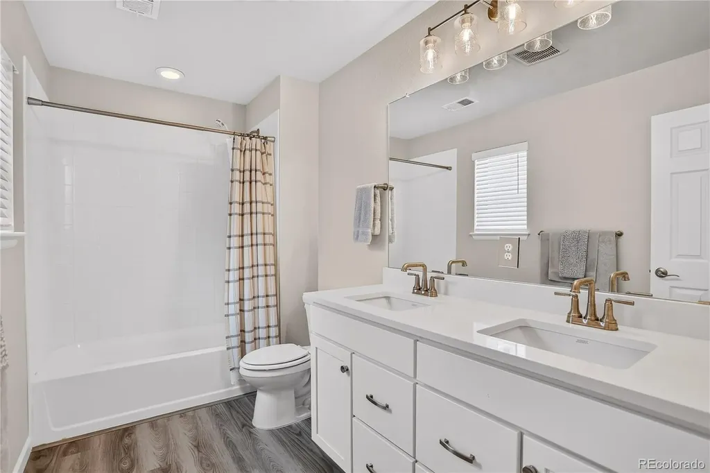 943 Oleander Street Castle Rock CO 80109