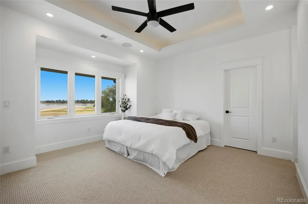 1270 E 57th Street Loveland CO 80538