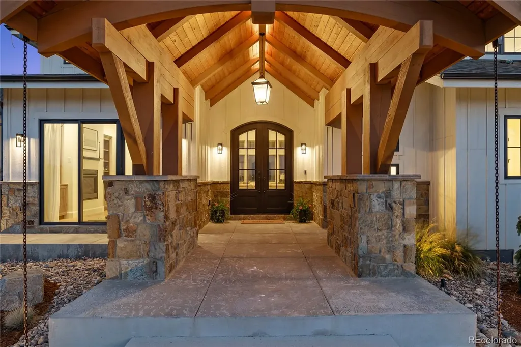 1270 E 57th Street Loveland CO 80538
