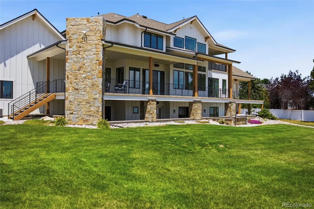 1270 E 57th Street Loveland CO 80538