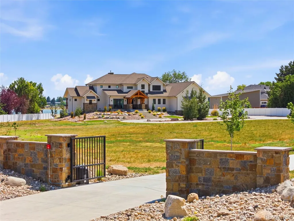 1270 E 57th Street Loveland CO 80538