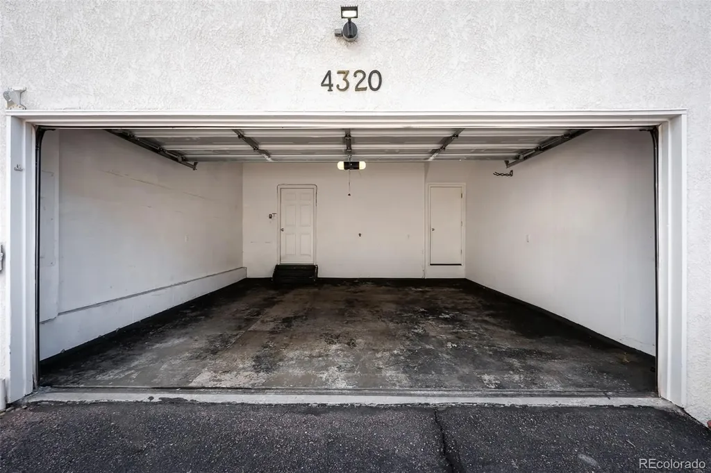 4320 Prestige Point Colorado Springs CO 80906