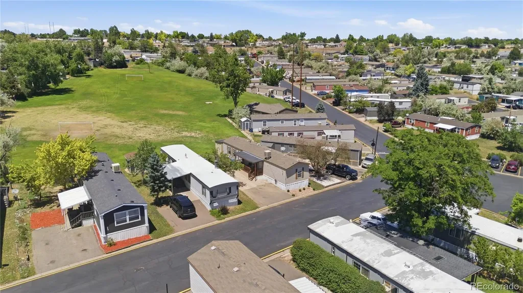 9400 Elm Court Denver CO 80260