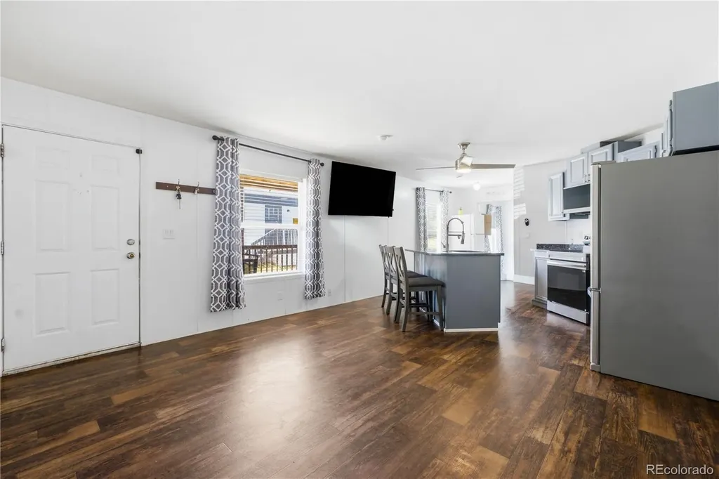 9400 Elm Court Denver CO 80260
