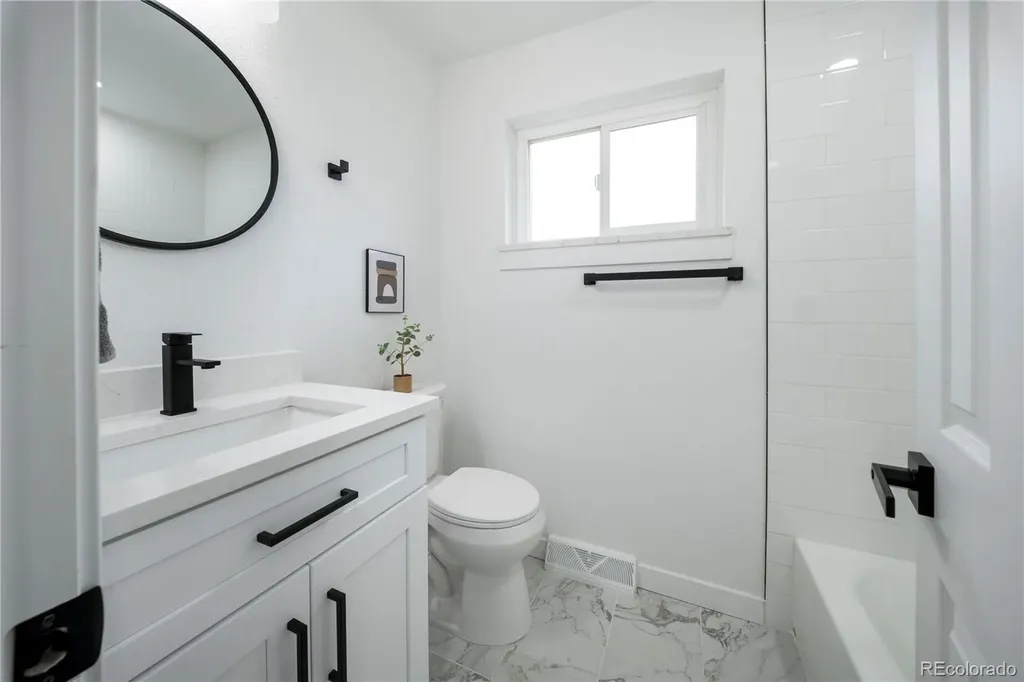 190 Hemlock Street Broomfield CO 80020