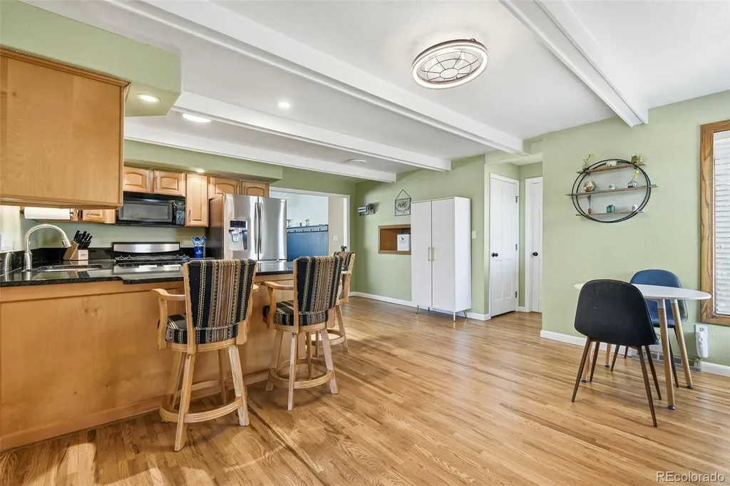 424 S Uvalda Circle Aurora CO 80012