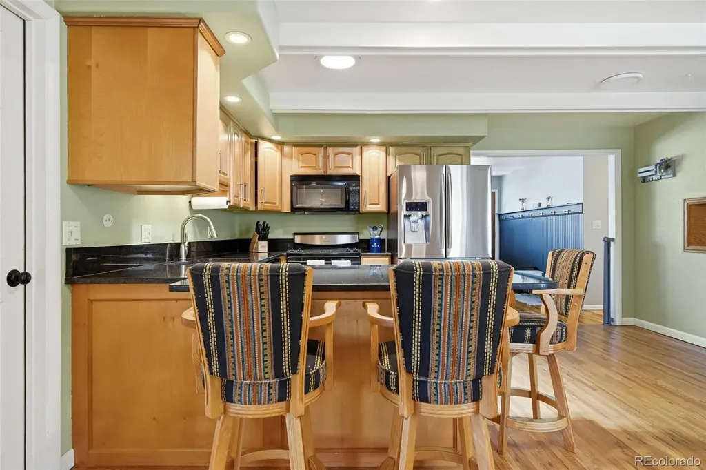 424 S Uvalda Circle Aurora CO 80012
