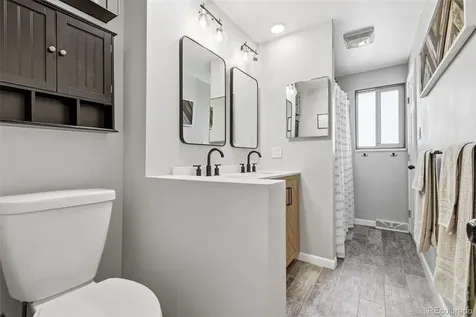424 S Uvalda Circle Aurora CO 80012