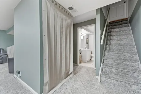 424 S Uvalda Circle Aurora CO 80012