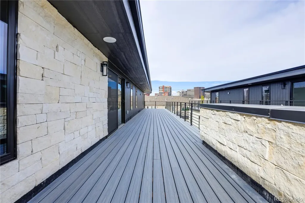 25 S Jackson Street Denver CO 80209
