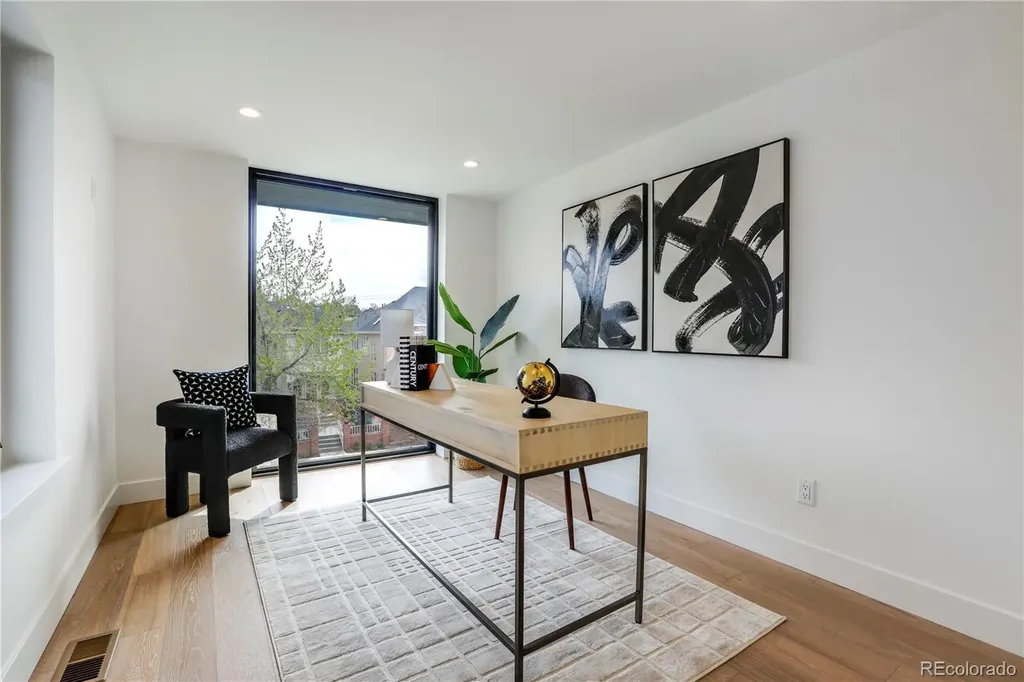 25 S Jackson Street Denver CO 80209