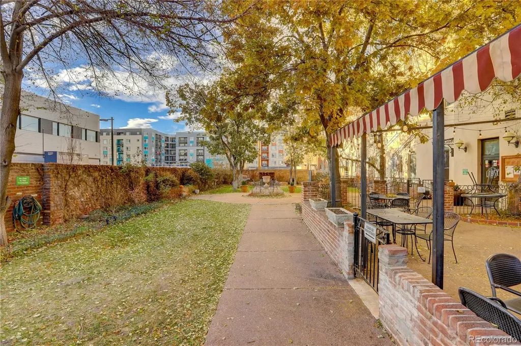 2193 Arapahoe Street Denver CO 80205