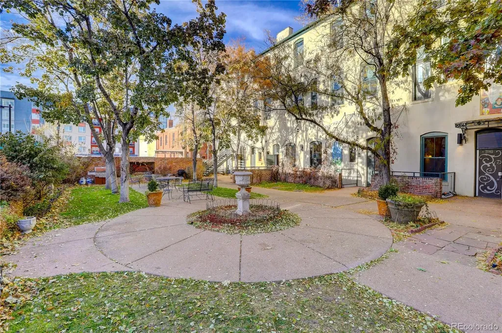 2193 Arapahoe Street Denver CO 80205