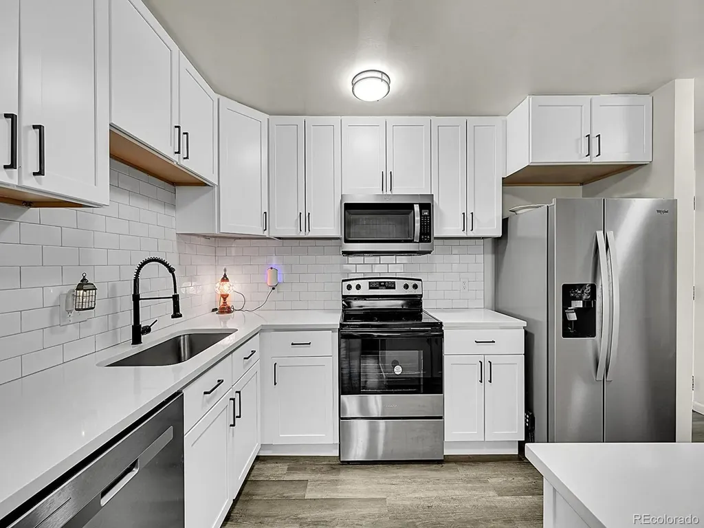 645 S Alton Way Denver CO 80247
