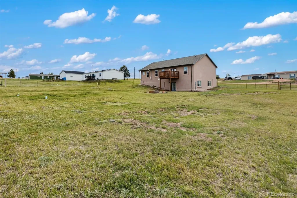 114 Hunting Horn Lane Divide CO 80814