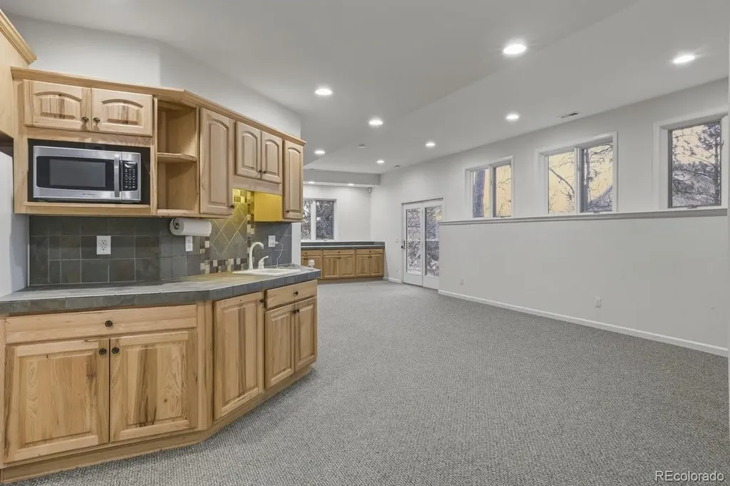 7530 Winding Oaks Drive Colorado Springs CO 80919