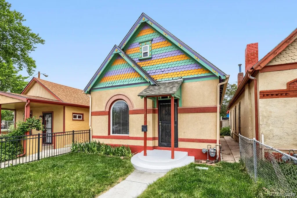 2622 N Downing Street Denver CO 80205