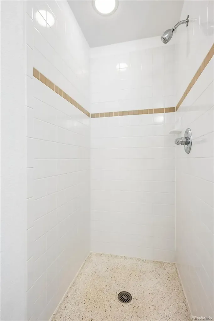 3195 Blake Street Denver CO 80205