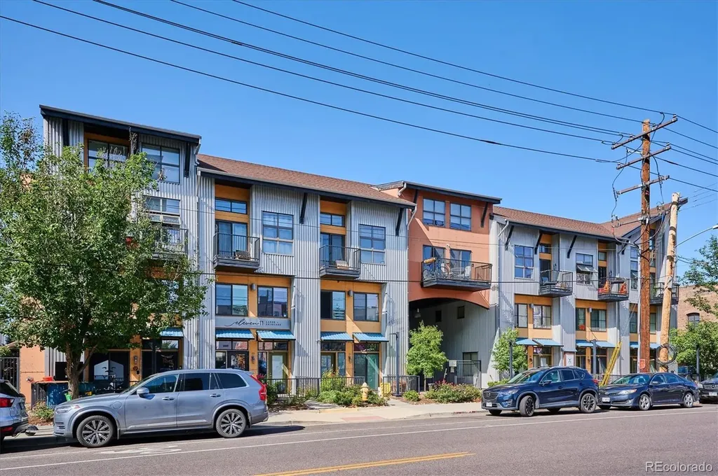 3195 Blake Street Denver CO 80205