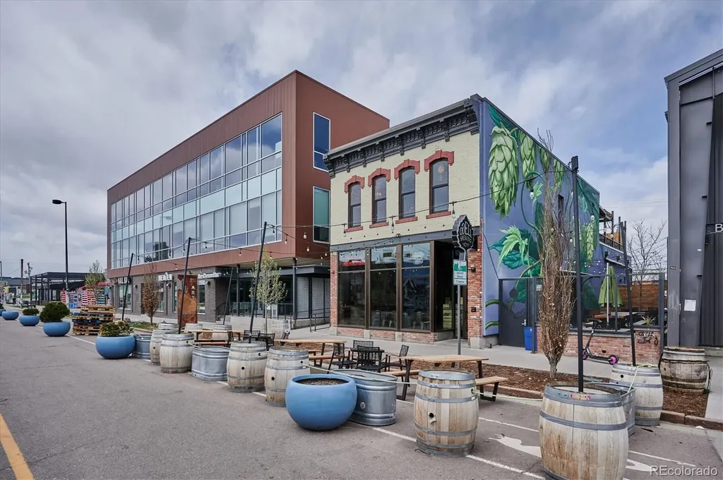 3195 Blake Street Denver CO 80205