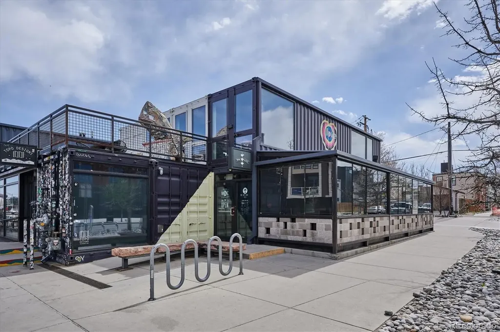 3195 Blake Street Denver CO 80205