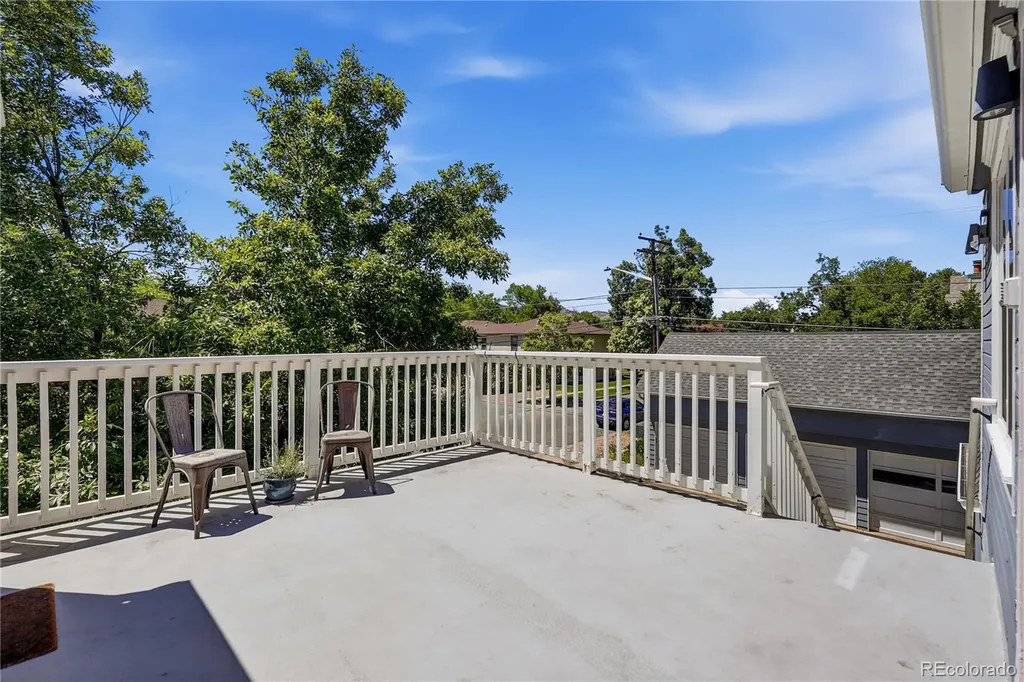 2205 Arapahoe Avenue Boulder CO 80302