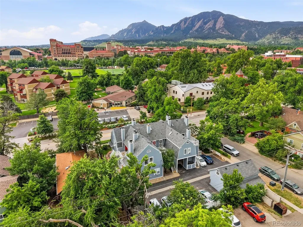 2205 Arapahoe Avenue Boulder CO 80302