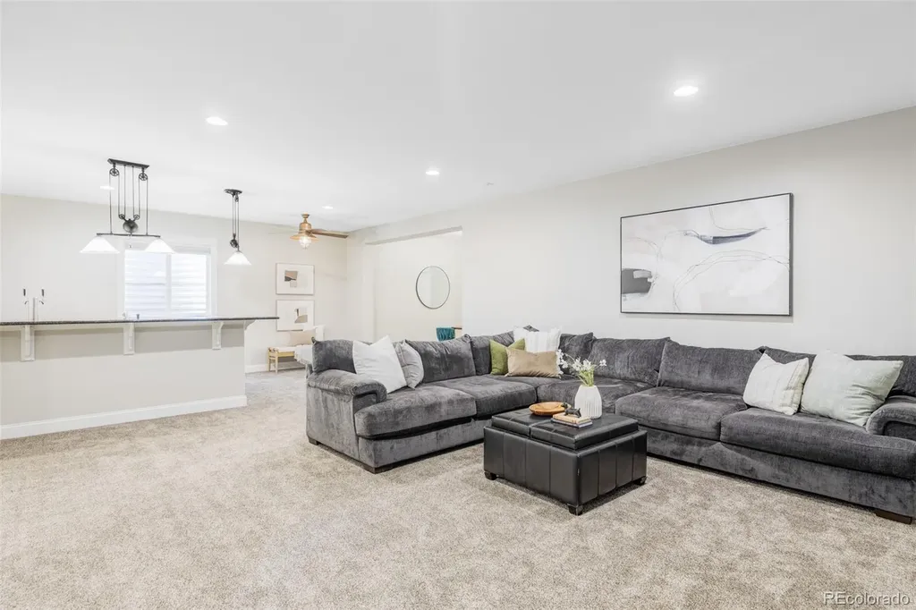 8189 E 32nd Avenue Denver CO 80238
