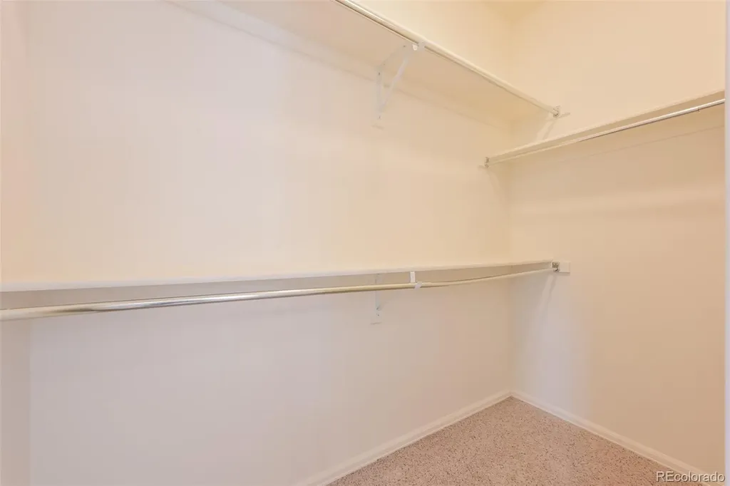 5613 S Elk Court Aurora CO 80016