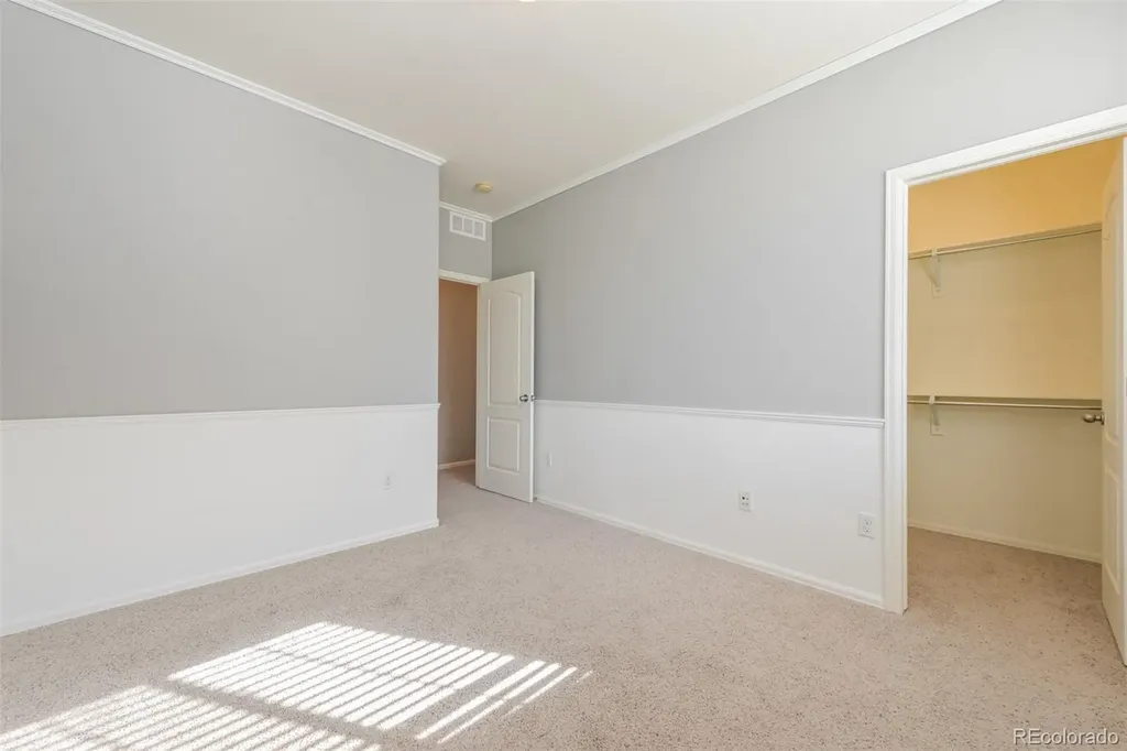 5613 S Elk Court Aurora CO 80016