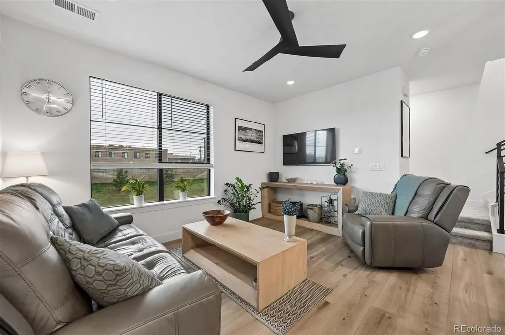2064 S Holly Street Denver CO 80222