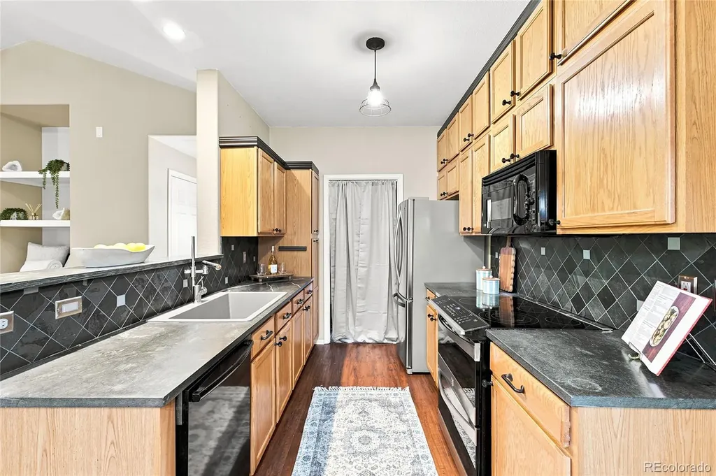 8481 W Union Avenue Littleton CO 80123