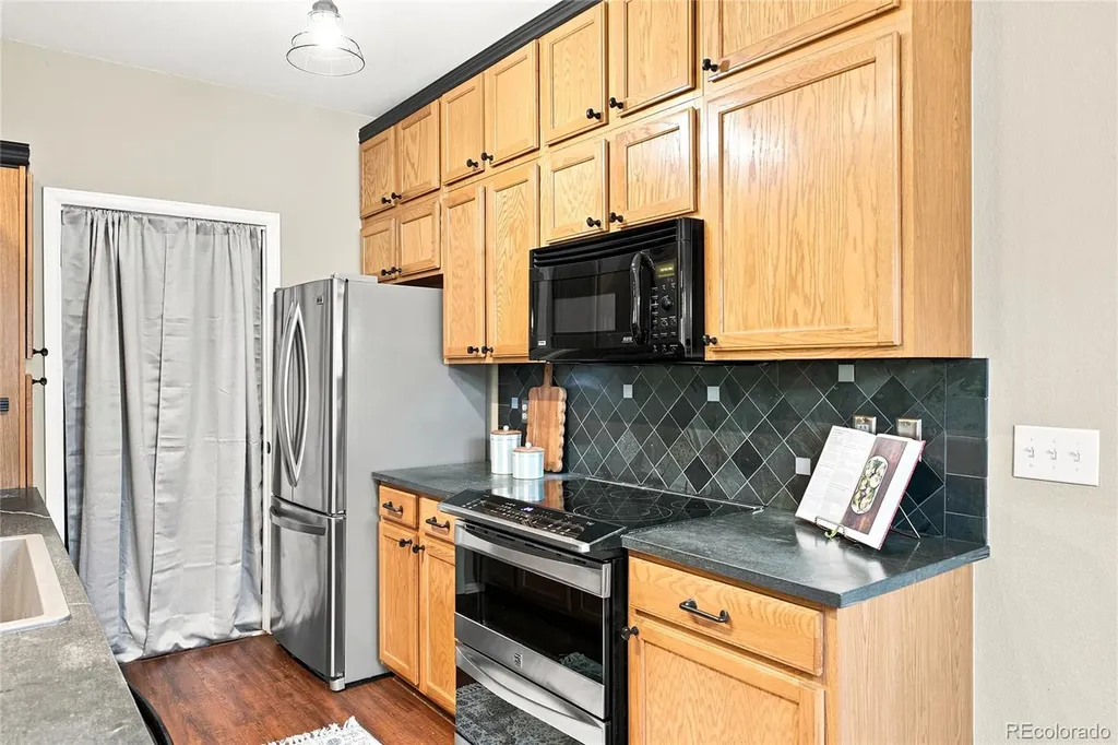8481 W Union Avenue Littleton CO 80123