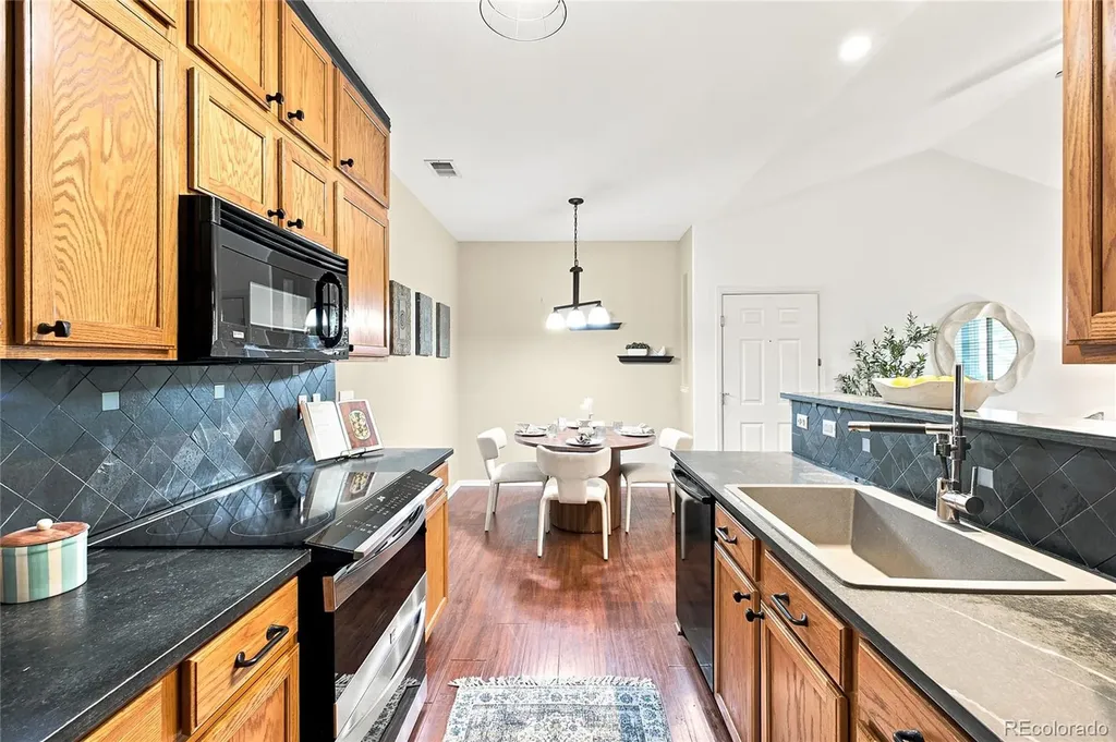 8481 W Union Avenue Littleton CO 80123