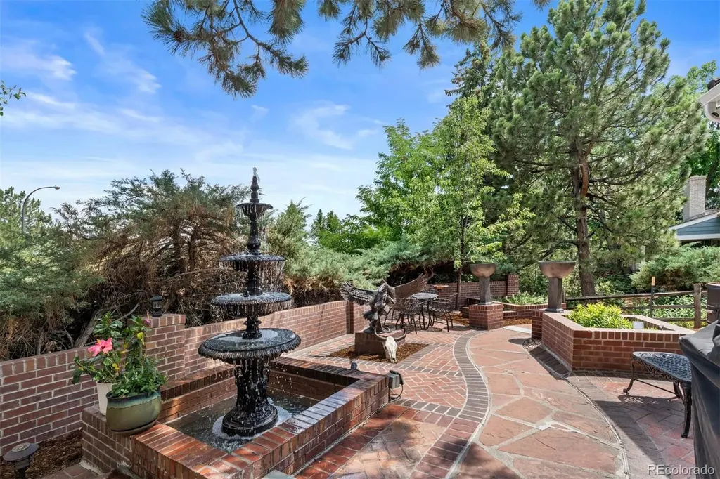 5122 S Cody Court Littleton CO 80123