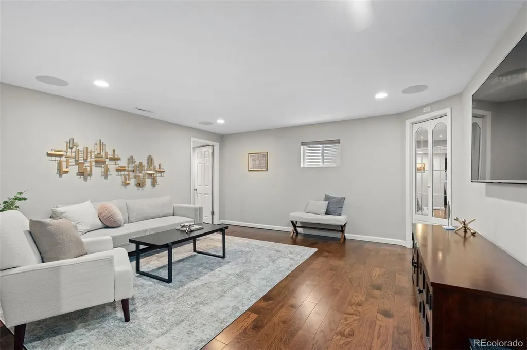 5122 S Cody Court Littleton CO 80123
