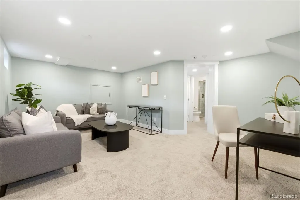 800 Monroe Street Denver CO 80206