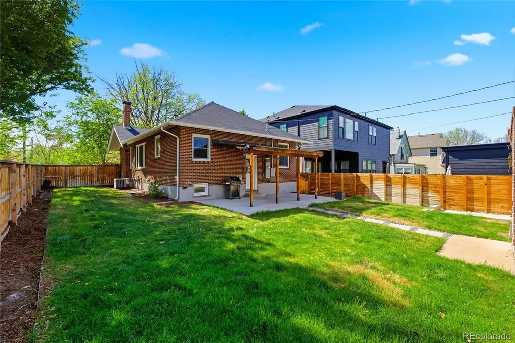 800 Monroe Street Denver CO 80206