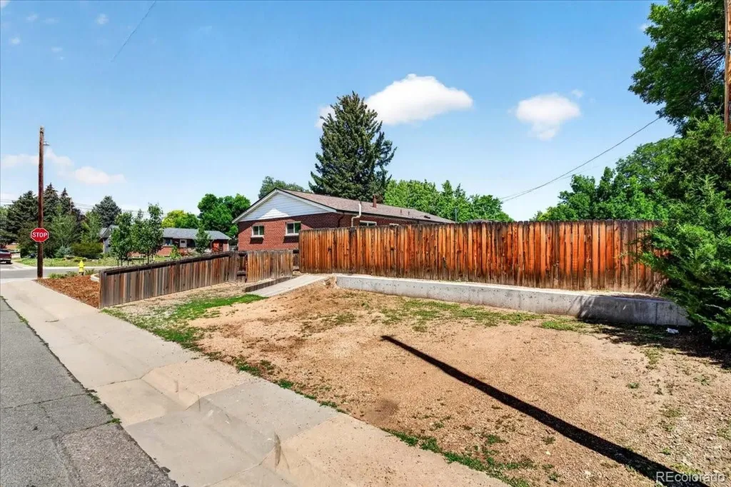 6510 Miller Street Arvada CO 80004