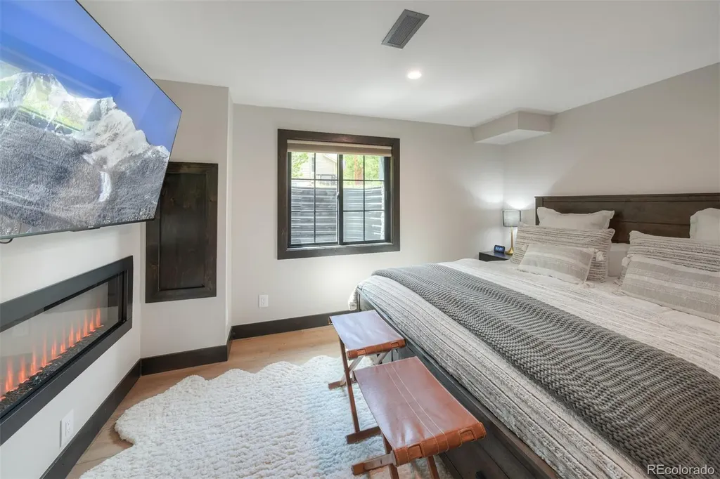 306 S Golden Eagle Drive Silverthorne CO 80498